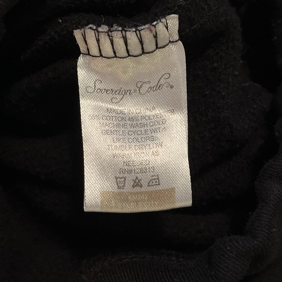 Weekend Black Crewneck Sweatshirt. Size L - Picture 8 of 10